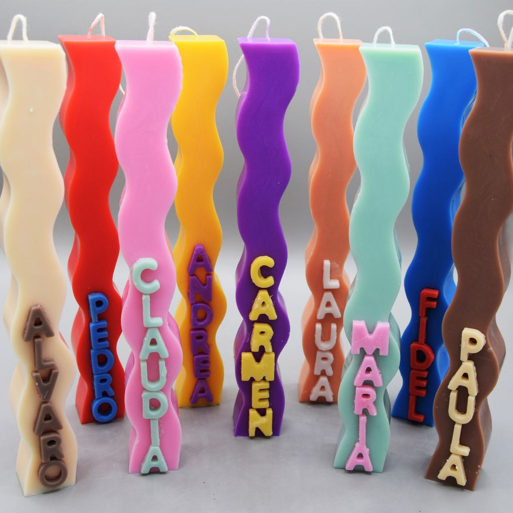 Vela Ondulada Con Nombre Personalizado Regalo Original Artesanal vela-ondulada-con-nombre-personalizado-regalo-original-artesanal